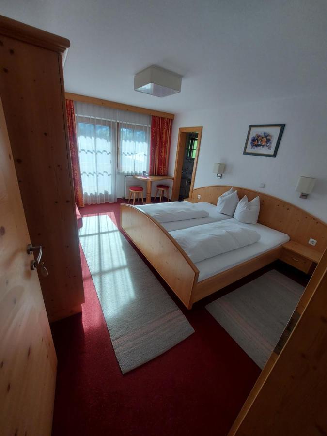 Haus Theresia Alpbach Exterior photo