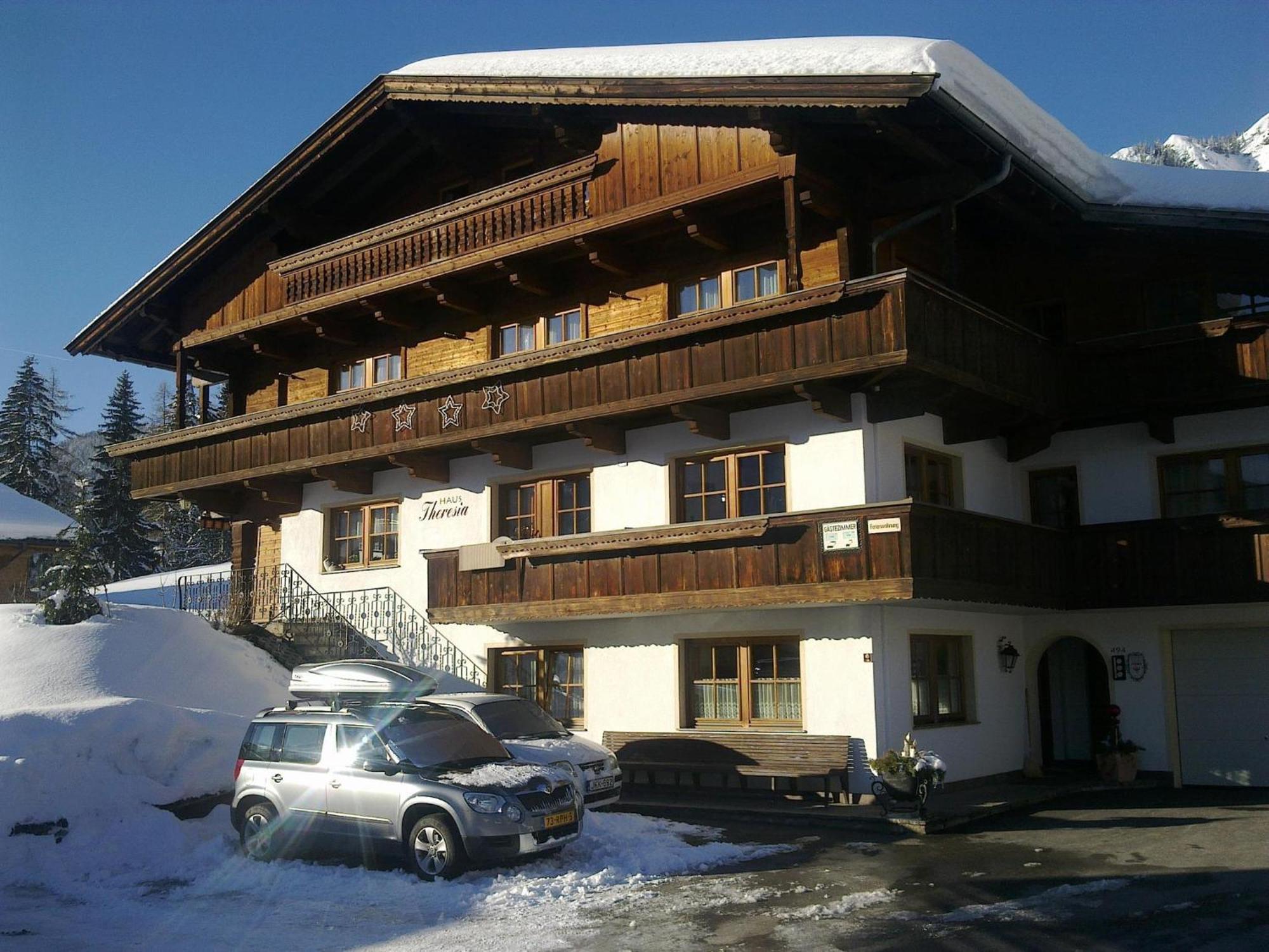 Haus Theresia Hotel Alpbach Exterior photo